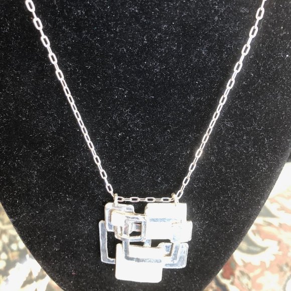 Statement necklace by NES Montreal - Picture 1 of 4